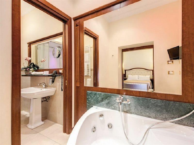 Esedra Inn Rome Bagian luar foto