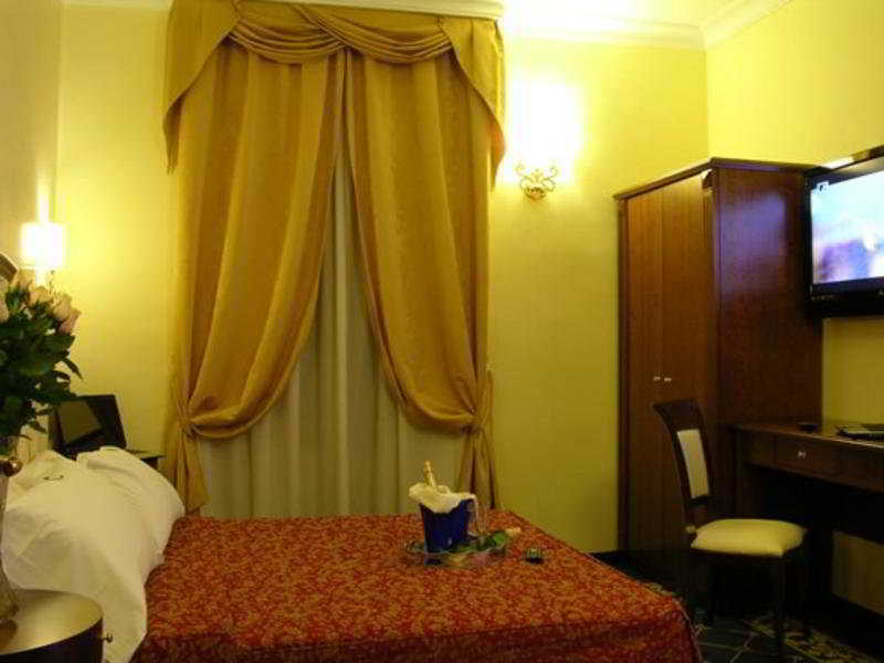 Esedra Inn Rome Bagian luar foto